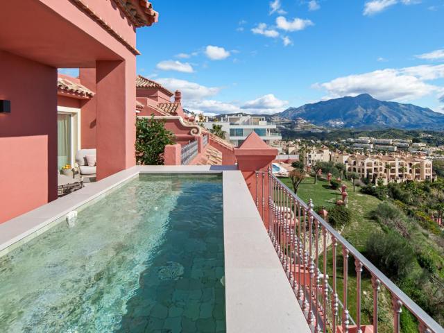 Apartamento en venta en Benahavís Málaga
