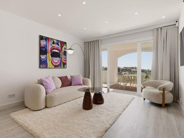 Apartamento en venta en Benahavís Málaga