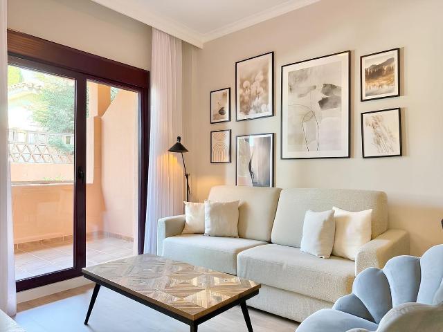 Apartamento en venta en Benahavís Málaga