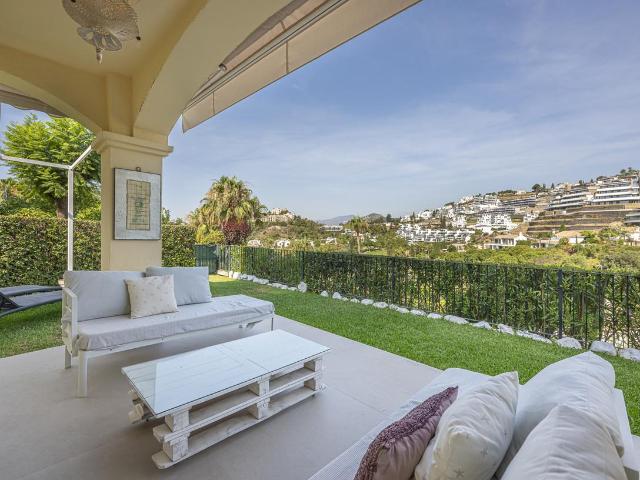 Apartamento en venta en Benahavís Málaga