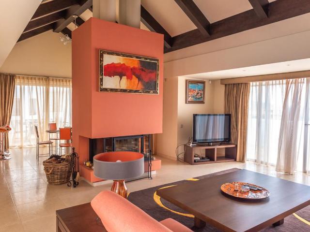 Apartamento en venta en Benahavís Málaga