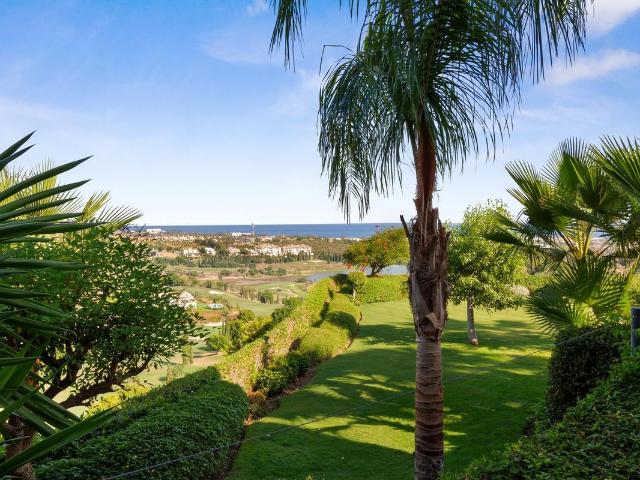Apartamento en venta en Benahavís Málaga