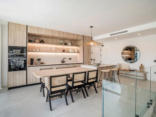Apartamento en venta en Benahavís Málaga
