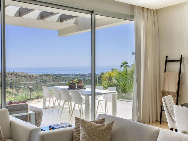Apartamento en venta en Benahavís Málaga