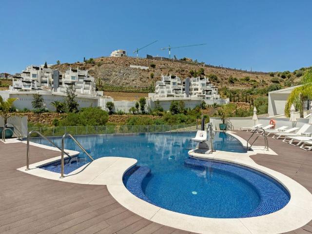 Apartamento en venta en Benahavís Málaga
