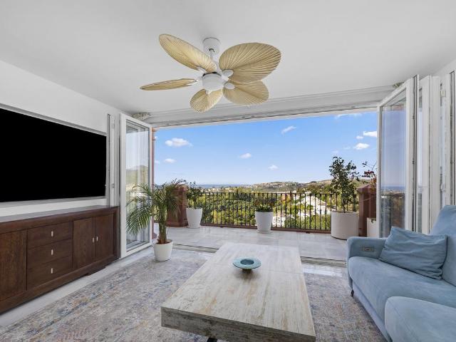 Apartamento en venta en Benahavís Málaga