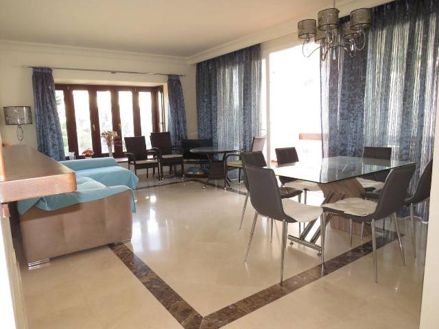 Apartamento en Venta en Benahavís pueblo