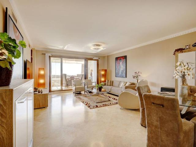 Apartamento en Venta en Benahavís pueblo