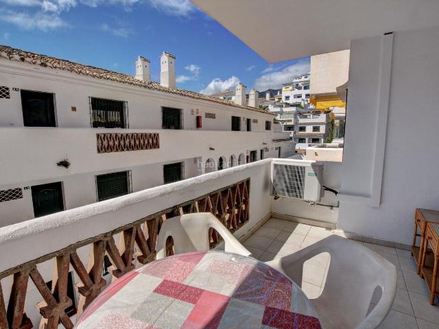 Apartamento en venta en Benalmádena, Zona Centro Comercial Torrequebrada. Apartamento de 1 Dormitorio en Torrequebrada Complejo Estilo Andaluz. Apartamentos.