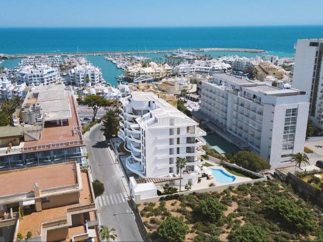Apartamento en venta en Benalmádena, Arroyo de la Miel. Apartamentos.