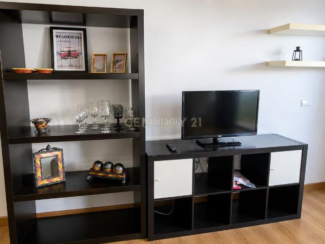 Dúplex en venta en Benalmádena, Arroyo de la Miel. ÁTICODUPLEX MODERNO DE 1 HABITACIÓN EN PLENO CENTRO AV. SALVADOR VICENTE, ARROYO DE LA MIEL. Dúplex.