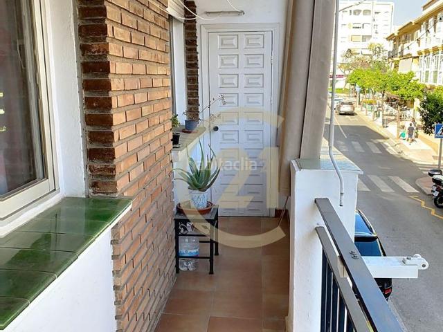 Apartamento en venta en Benalmádena, Arroyo de la Miel. Piso en venta en Benalmádena, Málaga. Apartamentos.