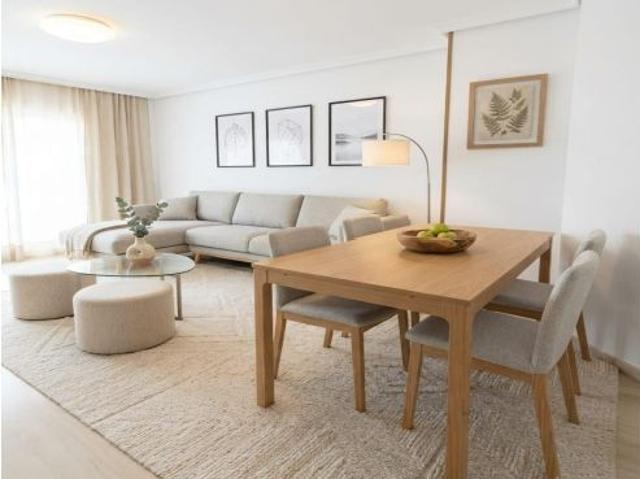 Apartamento en Venta en Benalmádena Costa, Málaga