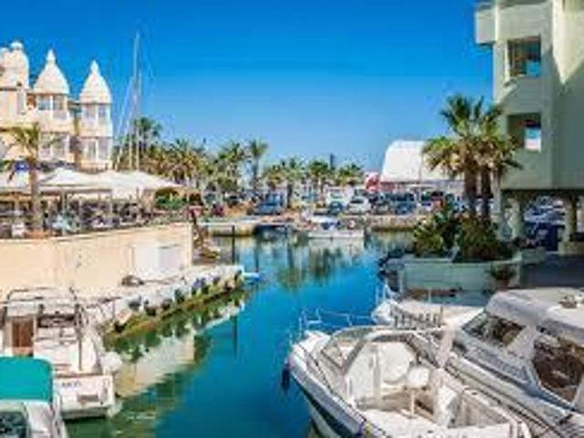 Apartamento en venta en Benalmádena Málaga