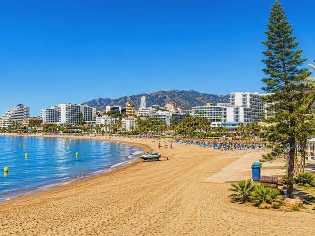 Apartamento en venta en Benalmádena, Málaga Costa del Sol