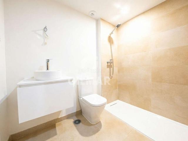 Apartamento en venta en Benalmádena, Montealto Monterrey. Apartamento a estrenar con vistas al mar en Benalmádena Costa.Magnífico apartamento de 109,44 32,54 m de terraza, muy luminoso y.