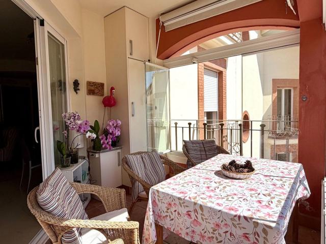 Piso en venta en Benalmádena, Montealto Monterrey. Sensara Benalmádena vistas a la montaña, impecable para entrar a vivir. Pisos.