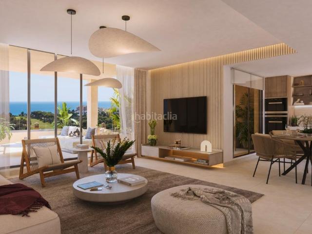 Apartamento en venta en Benalmádena, Nueva Torrequebrada. DISFRUTE DE TERRAZAS CON ORIENTACION SUR Y VISTAS AL MAR, DEL GOLF, DE LA PLAYA, DE LA COSTA DEL SOL. Apartamentos.