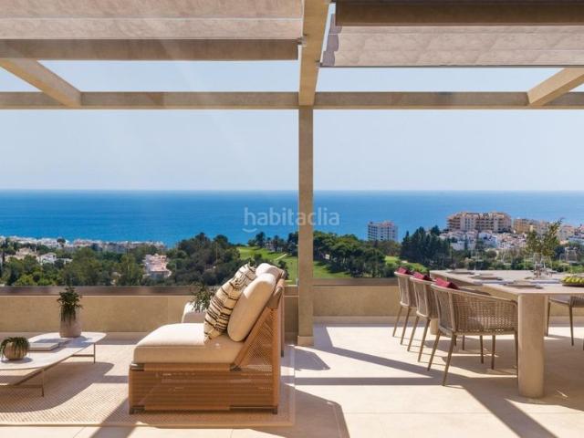 Apartamento en venta en Benalmádena, Nueva Torrequebrada. DISFRUTE DE TERRAZAS CON ORIENTACION SUR Y VISTAS AL MAR, DEL GOLF, DE LA PLAYA, DE LA COSTA DEL SOL. Apartamentos.