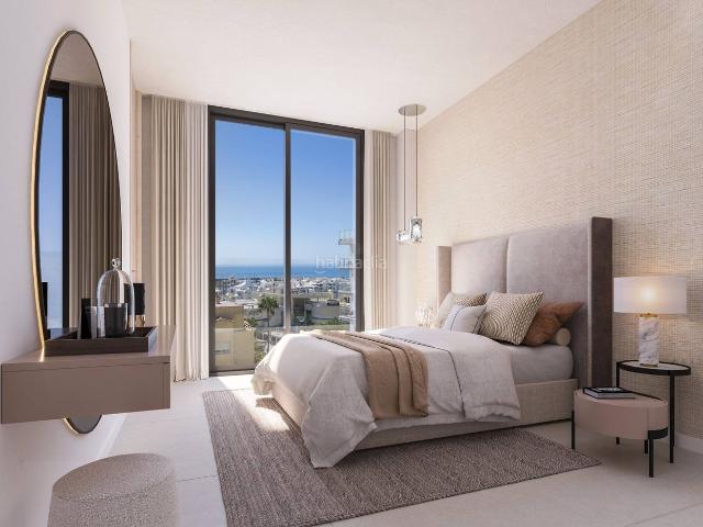 Apartamento en venta en Benalmádena, Puerto Marina. Propiedad de alto standing en venta junto al Puerto Marina de Benalmádena. Apartamentos.