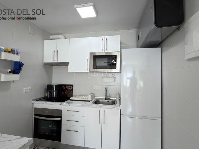 Apartamento en venta en Benalmádena, Solymar. Apartamento en venta junto a puerto Marina. Apartamentos.