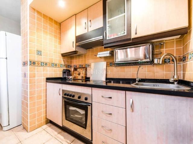 Apartamento en venta en Benidorm, Centro Urbano. PISO CON VISTAS PANORÁMICAS PISCINA Y GARAJE EN URBANIZACIÓN. Apartamentos.