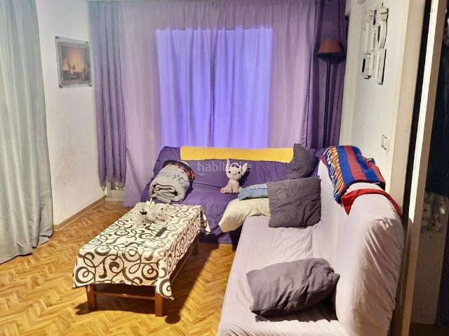 Apartamento en venta en Benidorm, Juzgados Plaza de Toros. PISO DE 21 DORMITORIOS CON TERRAZA, PARKING COMUNITARIO Y EXCELENTE UBICACIÓN EN BENIDORM. Apartamentos.