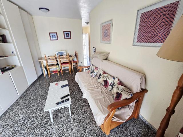 Apartamento en venta en Benidorm, Juzgados Plaza de Toros. Se vende apartamento zona Mercadona. Apartamentos.