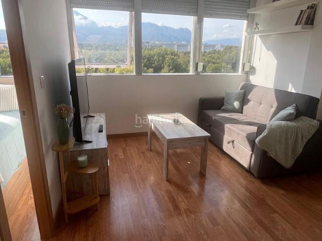 Apartamento en venta en Benidorm, Levante Alto. Apartamento céntrico oportunidad cerca de zona verdes y todos los servicios. Apartamentos.
