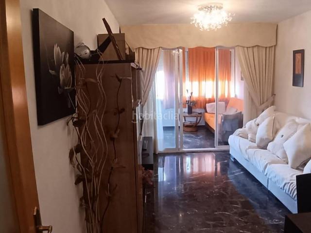 Apartamento en venta en Benidorm, Levante Alto. FANTASTICO APARTAMENTO DE 2 DORMITORIOS Y 2 BAÑOS CON PLAZA DE GARAJE Y PISCINA EN PLAYA DE LEVANTE. Apartamentos.