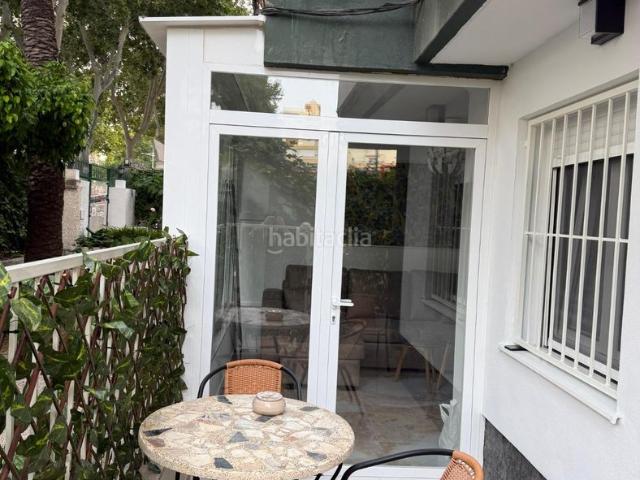 Apartamento en venta en Benidorm, Playa Levante. FANTASTICA PROPIEDAD CON 2 VIVIENDAS DE 1 Y 2 DORMITORIOS, REFORMA INTEGRAL, EN AV MEDITERRANEO A 50 M DE LA PLAYA LEVANTE. Apartamentos.