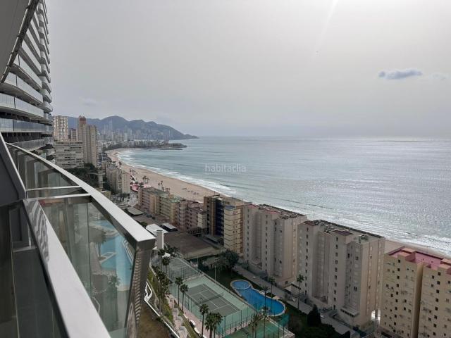 Apartamento en venta en Benidorm, Playa Poniente. Apartamento de lujo en planta 27 Sunset Sailors by TM, Benidorm. Apartamentos.
