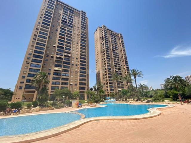 Apartamento en venta en Benidorm, Playa Poniente. Piso en Avenida Murtal, 2 habitaciones, Playa de Poniente. Apartamentos.