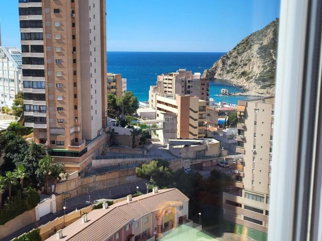Apartamento en venta en Benidorm, Playa Poniente. Piso en La Cala de Benidorm de 3 dorm reformado!. Apartamentos.