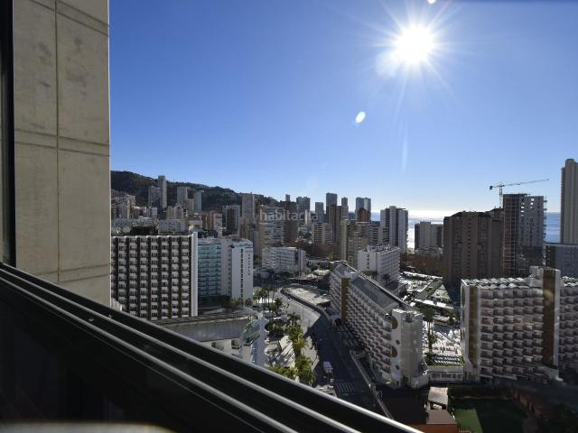Apartamento en venta en Benidorm, Rincón Bajo. Apartamento en la playa de Levante de Benidorm. Inversión garantizada. Apartamentos.