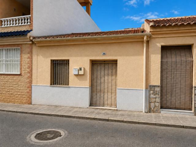 Apartamento en venta en Benijófar Alicante