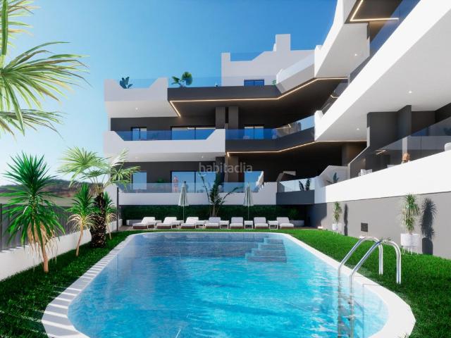 Apartamento en venta en Benijófar. Apartamentos.