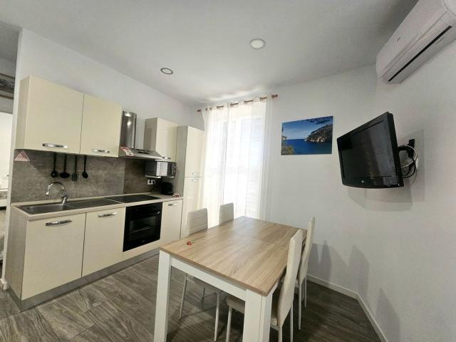 Apartamento en venta en Begur, Begur Costa Brava. Exclusivo apartamento con licencia turística en Begur. Apartamentos.