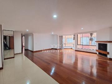 Apartamento En Venta En Bogota En Cedritos V377693