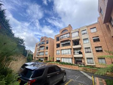 Apartamento En Venta En Bogota En Gratamira V13987