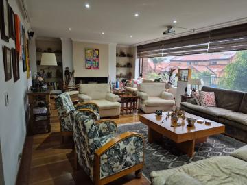 Apartamento En Venta En Bogota En Gratamira V350242