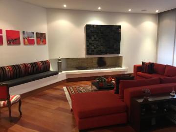 Apartamento En Venta En Bogota En Los Rosales V171482