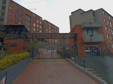 Apartamento En Venta En Bogota En Marco Fidel Suarez V312526