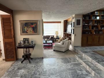 Apartamento En Venta En Bogota En Santa Barbara Central V351158