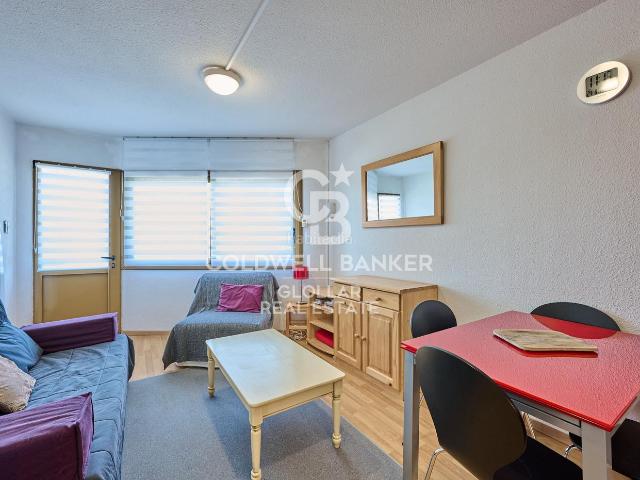 Apartamento en venta en Bolquère Pirineos. Apartamento con terraza y vistas. Apartamentos.