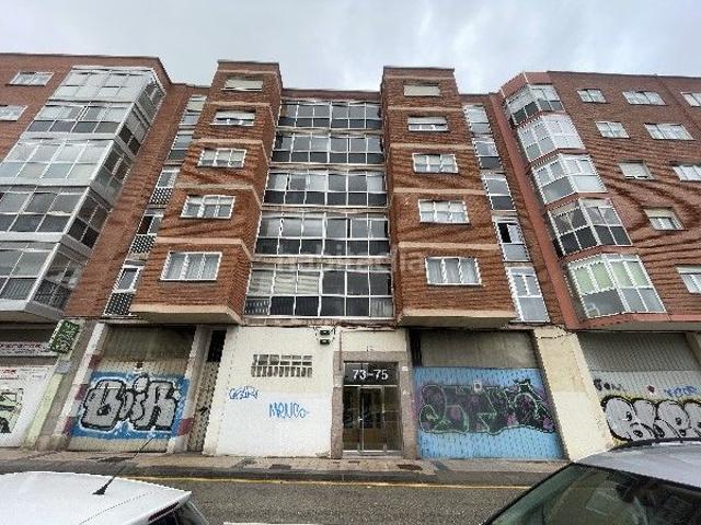 Apartamento en venta en Burgos, San Pedro y San Felices. Apartamentos.
