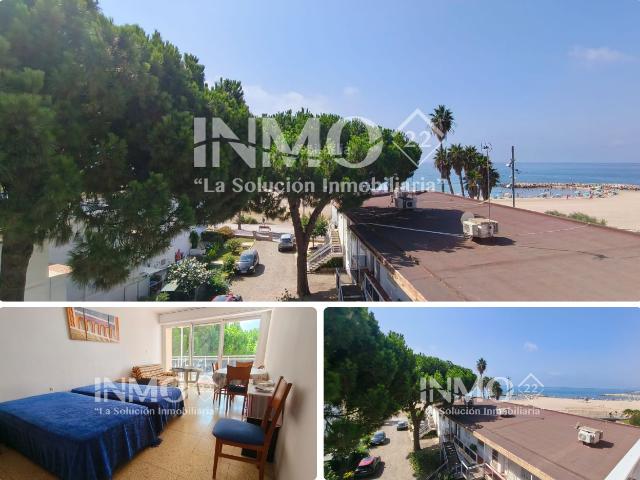 Apartamento en venta en Cambrils, Port Horta de Santa Maria Costa Dorada. APARTAMENTO PRIMERA LINEA DE MAR EN HORTA SANTA MARIA CAMBRILS. Apartamentos.