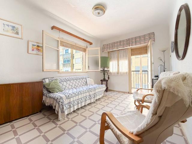 Apartamento en Venta en Campello Playa