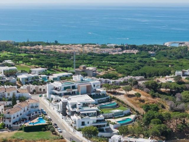 Apartamento en venta en Cabopino, Málaga Costa del Sol