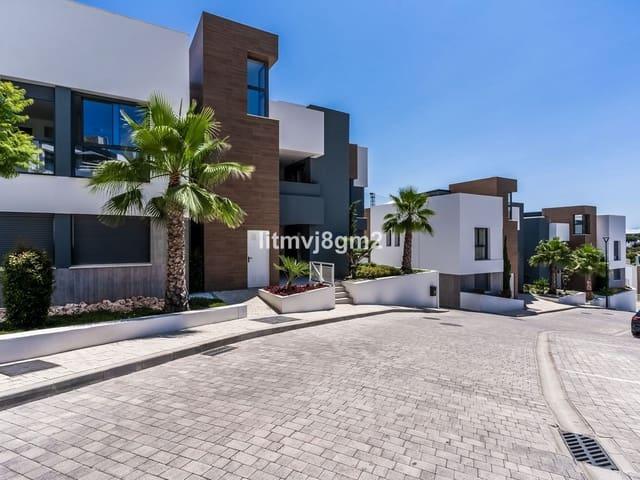 Apartamento en venta en Cabopino, Málaga Costa del Sol